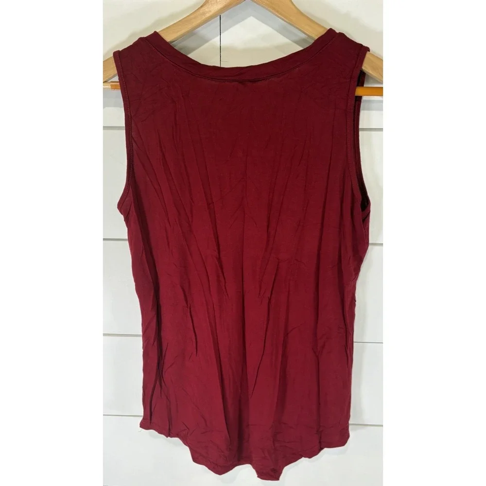 Unbranded Women's Maroon Red Wide Strap V Neck Tank Top Sleeveless Size M